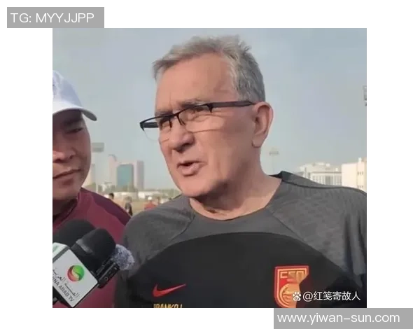 足球明星父亲去世消息引发球迷关注与哀悼情绪蔓延