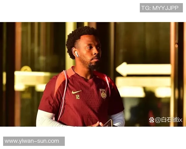 足球明星转会瞬间回顾精彩视频集锦带你领略转场风云变幻